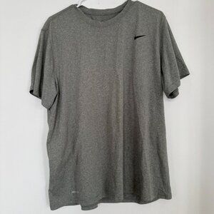 Nike Dri-FIT “The Nike Tee” Heather Grey Short Sleeve Shirt XL